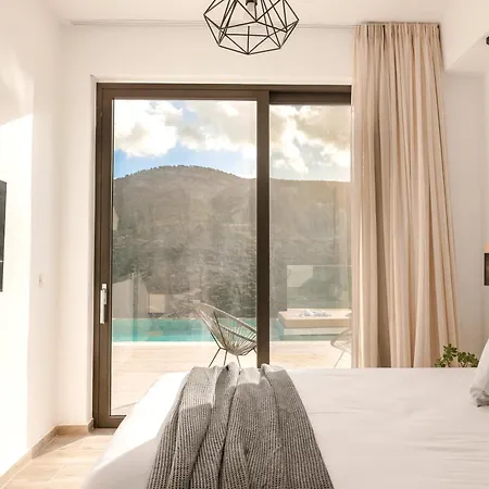 Kefalonia Grande Horizon أيّا إفيميا